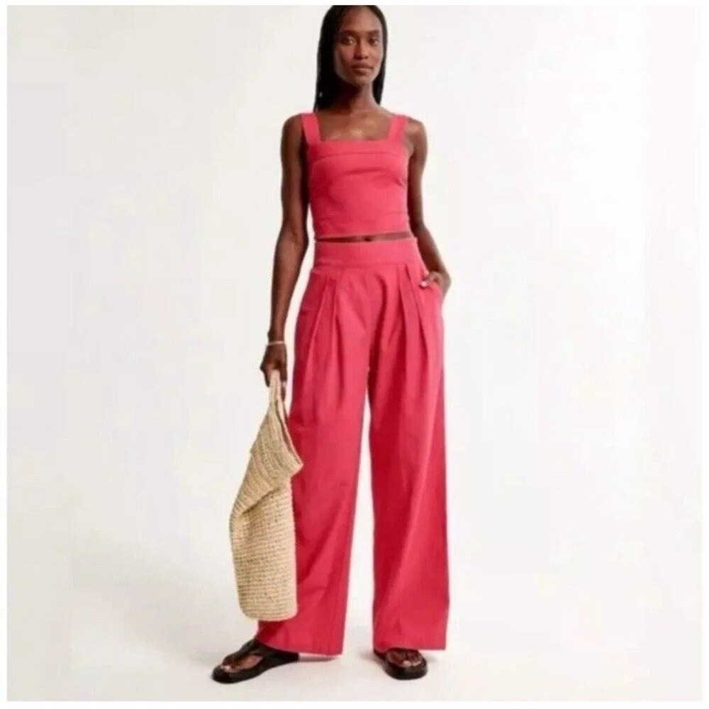 Abercrombie & Fitch High-Rise Wide Leg Pants in Coral